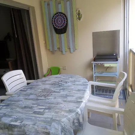 Charming Studio With Loggia Close To The Beach Διαμέρισμα Agde
